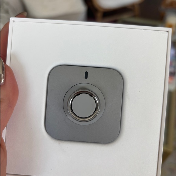 Oura Silver Smart Ring and Charging Dock